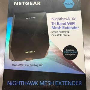 NETGEAR WiFi Mesh Range Extender EX7700